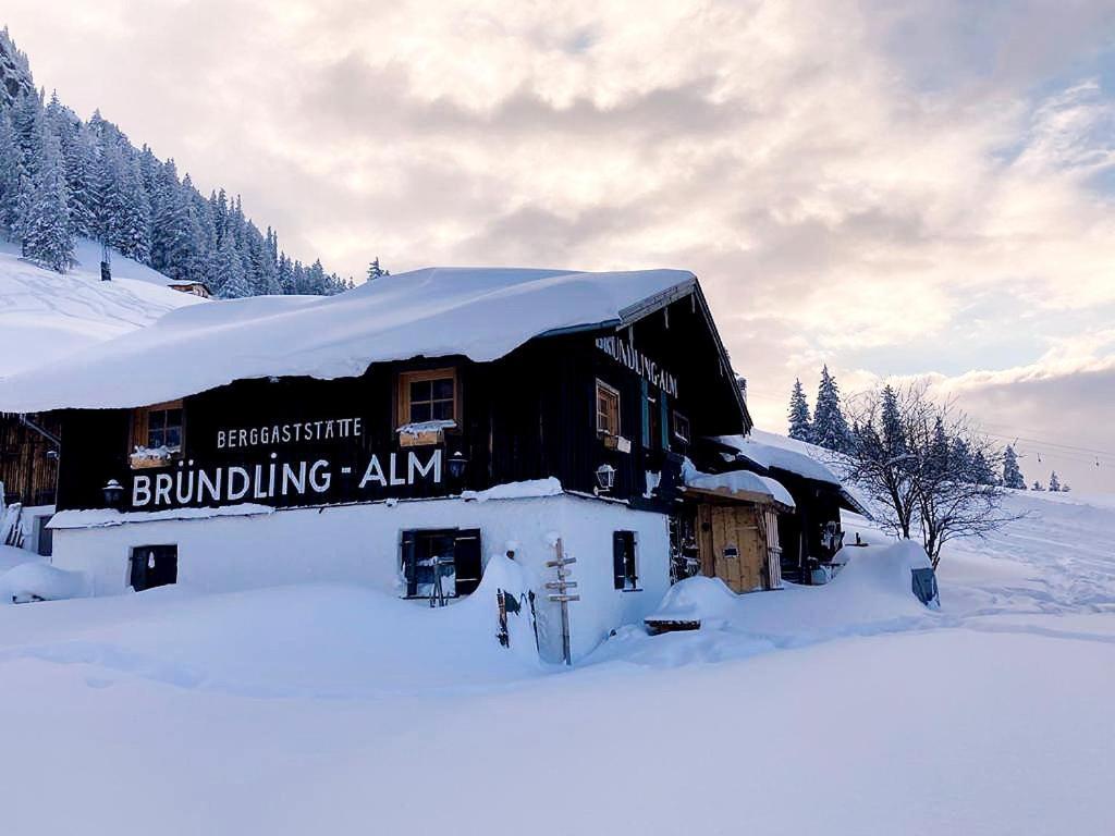 Bruendling-Alm Berggasthof Auf 1167M Auf Dem Hochfelln Bergen  Eksteriør billede